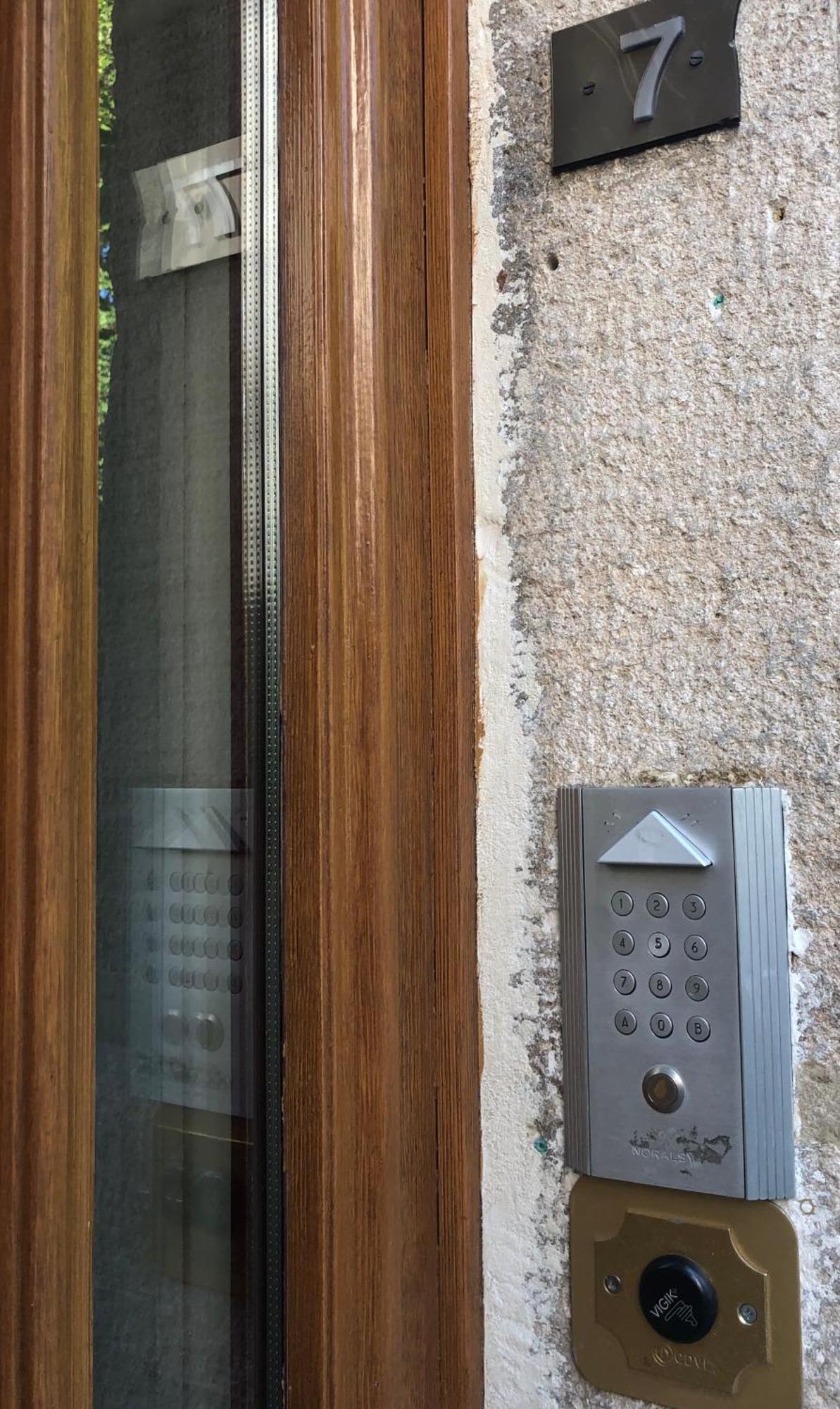 Lacharriere-Logement Entier 38M2 Paris Exterior photo