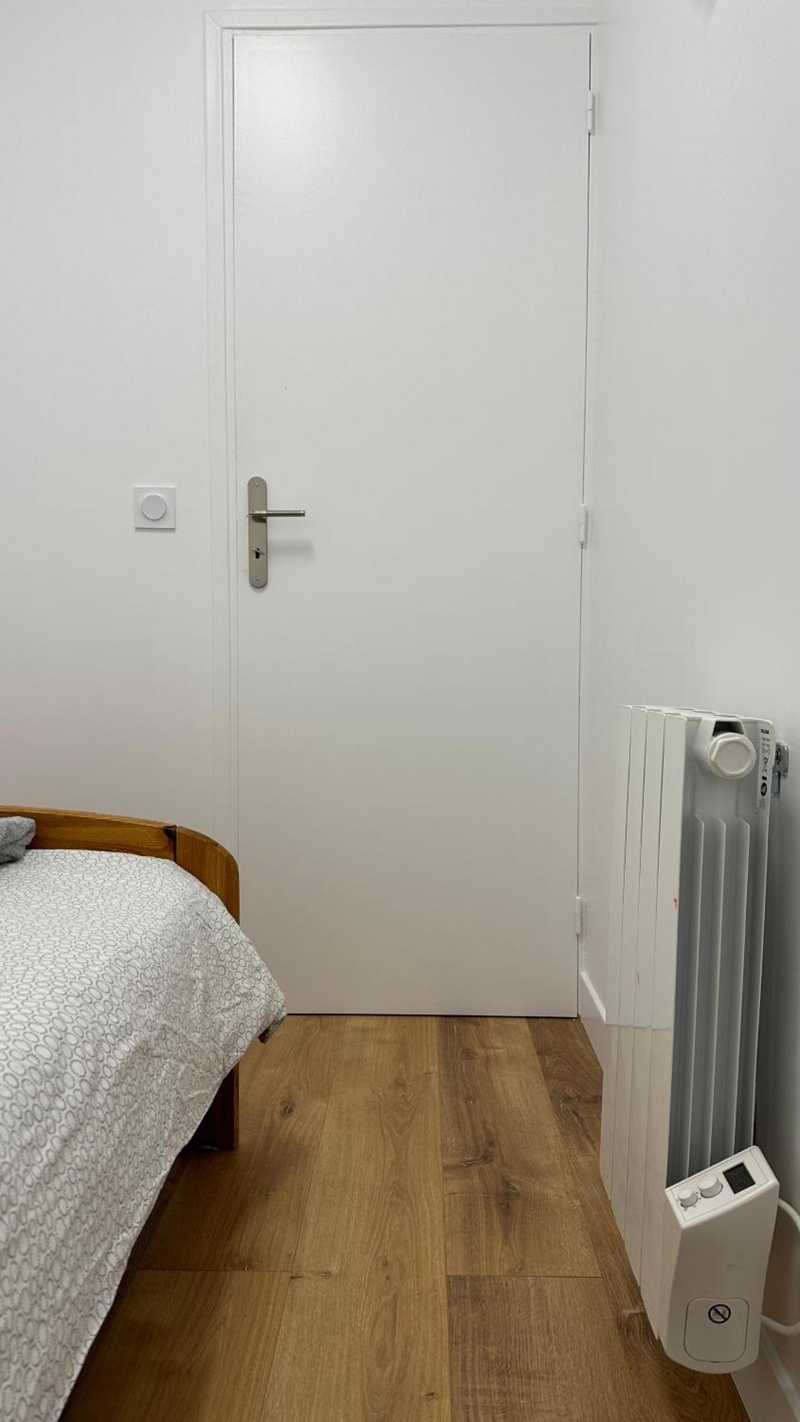Lacharriere-Logement Entier 38M2 Paris Exterior photo